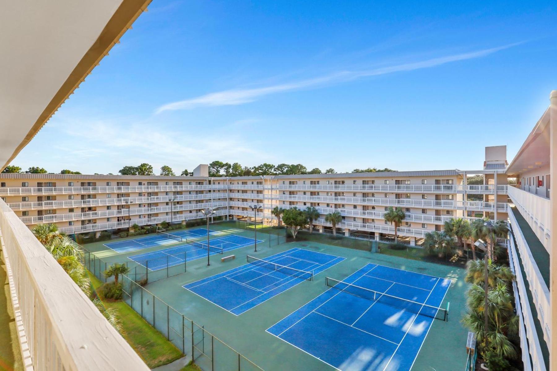 Welcome To Your Beachside Escape! Apartment Hilton Head Island Exterior photo
